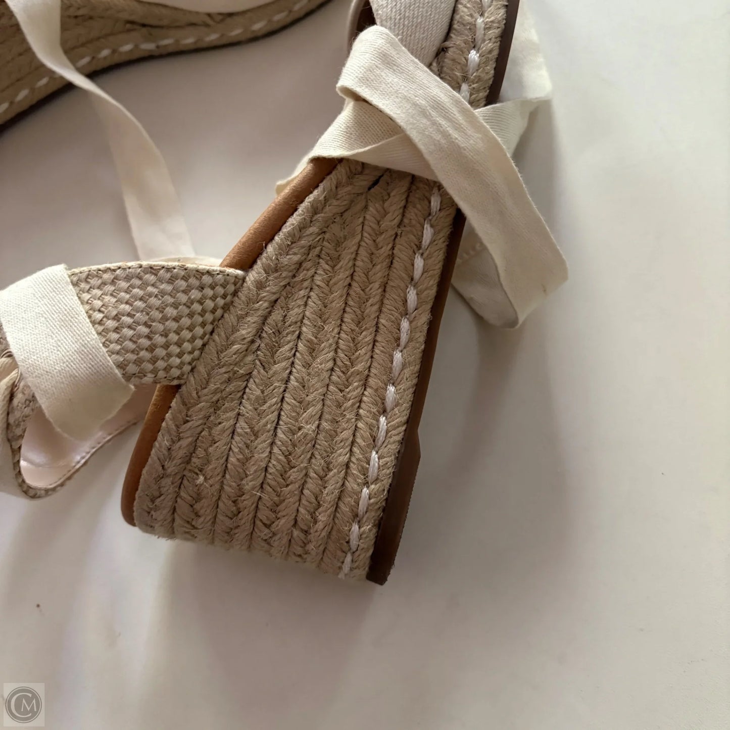 Shoes Heels Wedge By Kelly And Katie In Cream, Size: 9