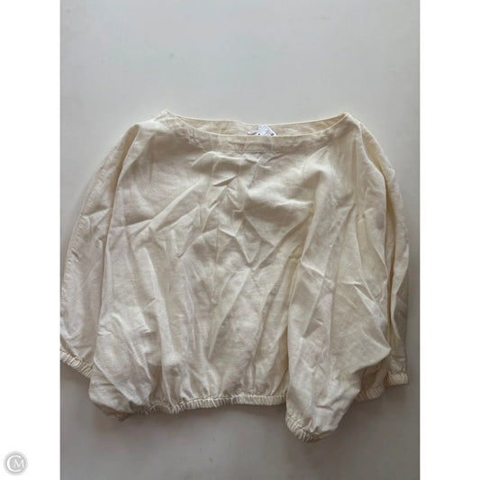 Top Short Sleeve By Kendall & Kylie In Cream, Size: L