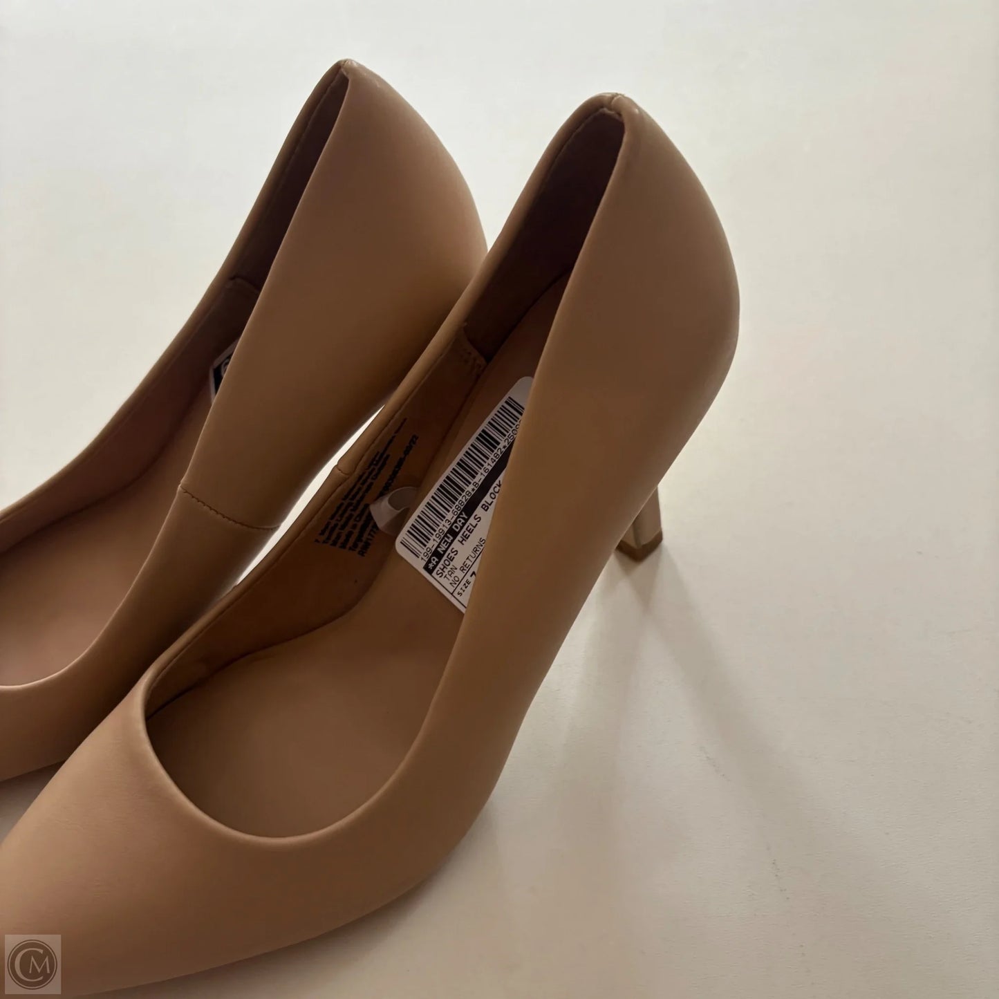 Shoes Heels Block By A New Day In Tan, Size: 7