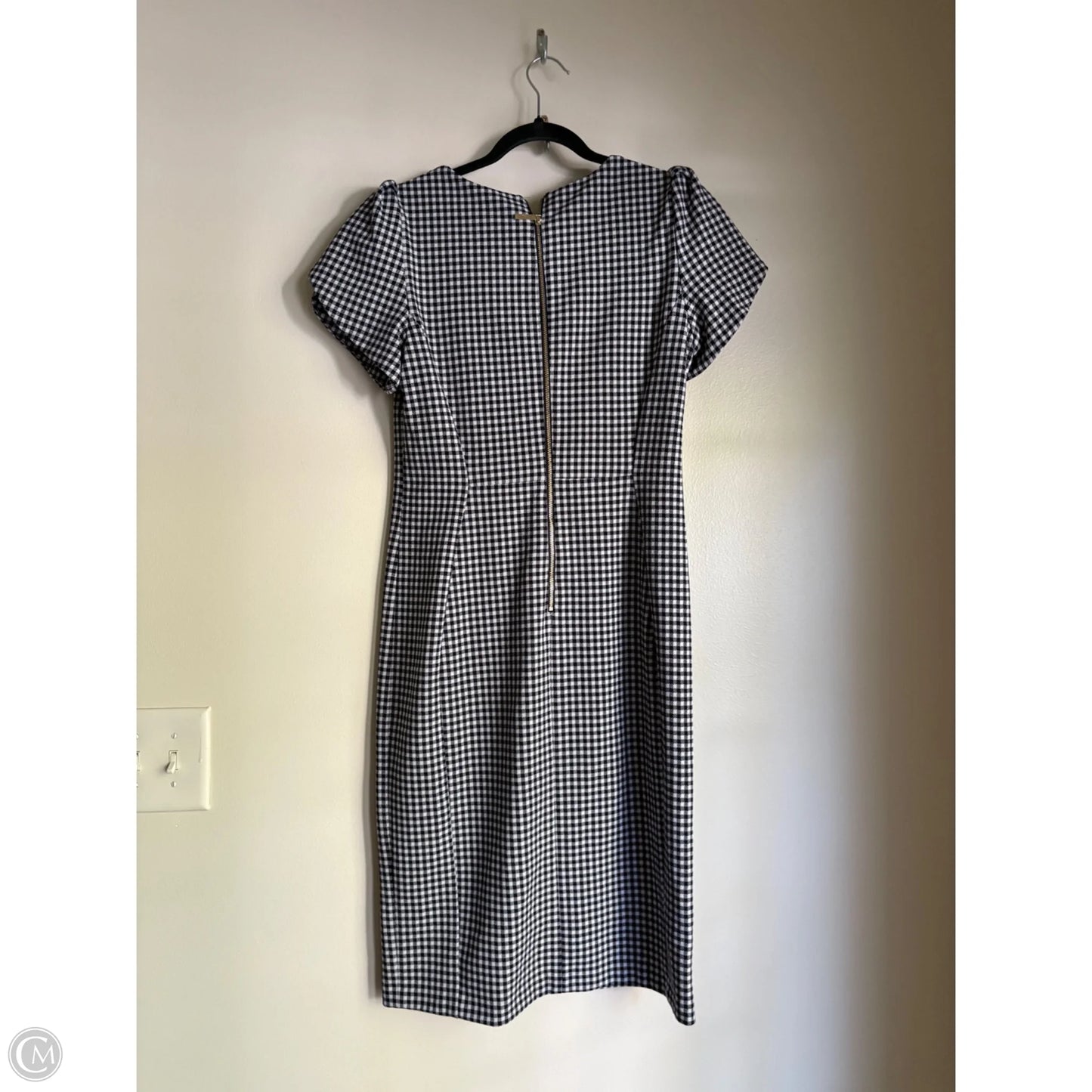Dress Work By Calvin Klein In Plaid Pattern, Size: M