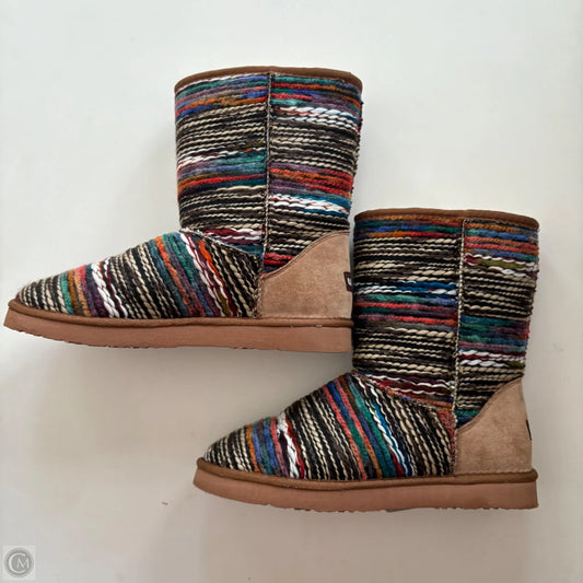 Boots Ankle Flats By Lamo In Striped Pattern, Size: 11
