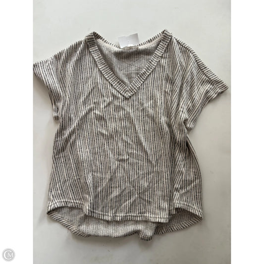 Top Short Sleeve By Blu Pepper In Cream, Size: L