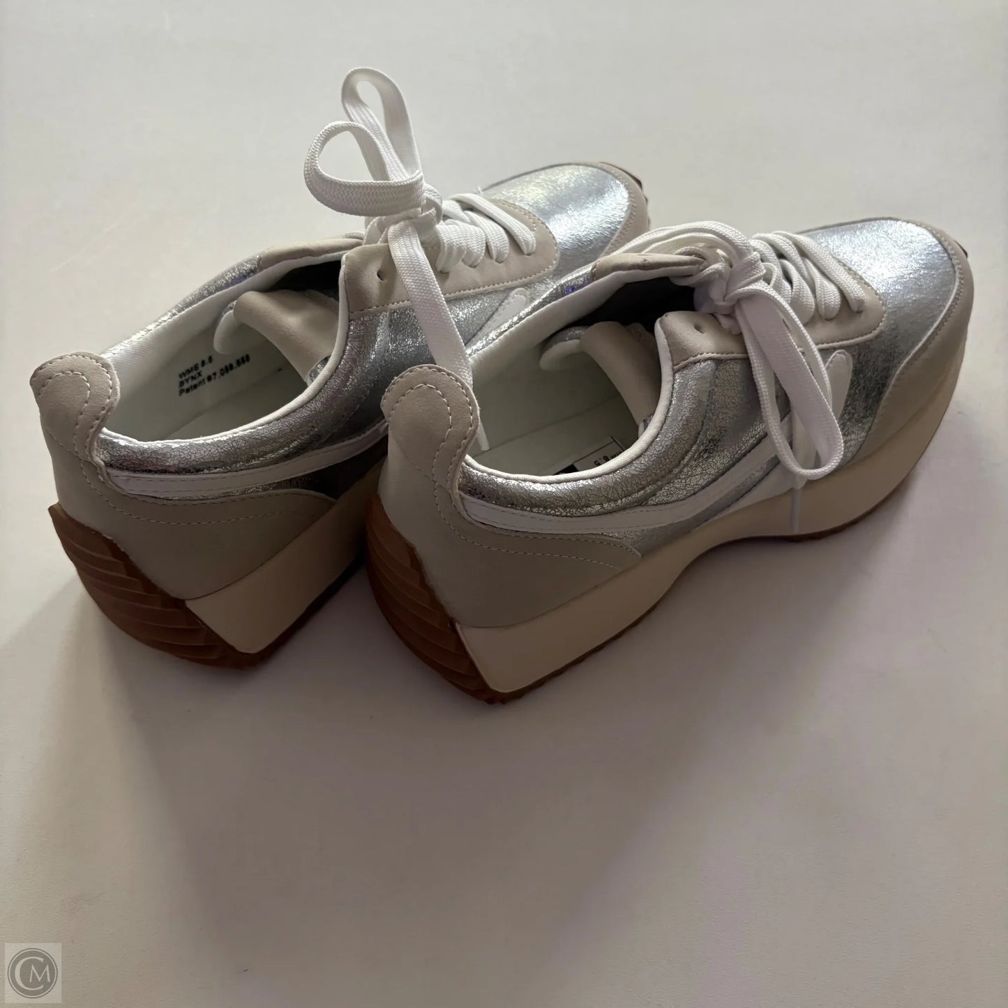 Shoes Athletic By Dolce Vita In Silver, Size: 8.5