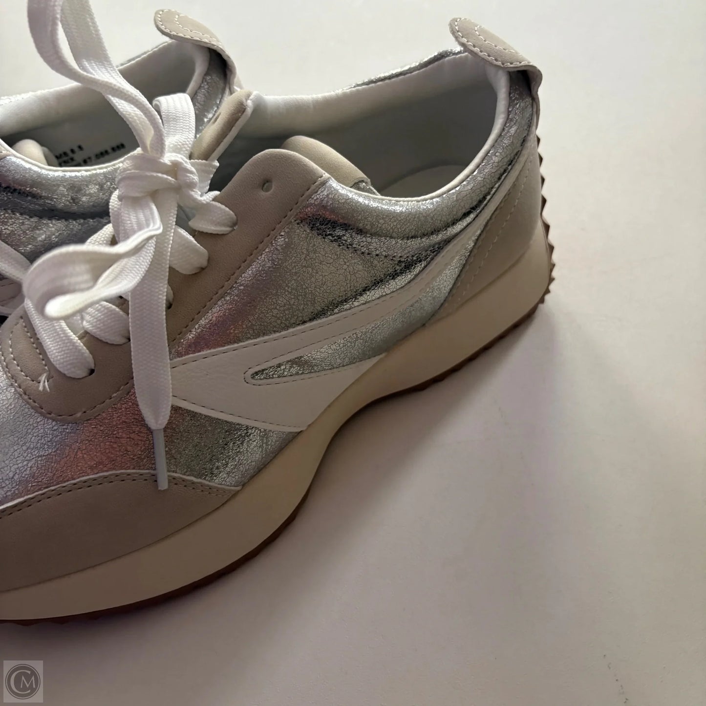 Shoes Athletic By Dolce Vita In Silver, Size: 8.5
