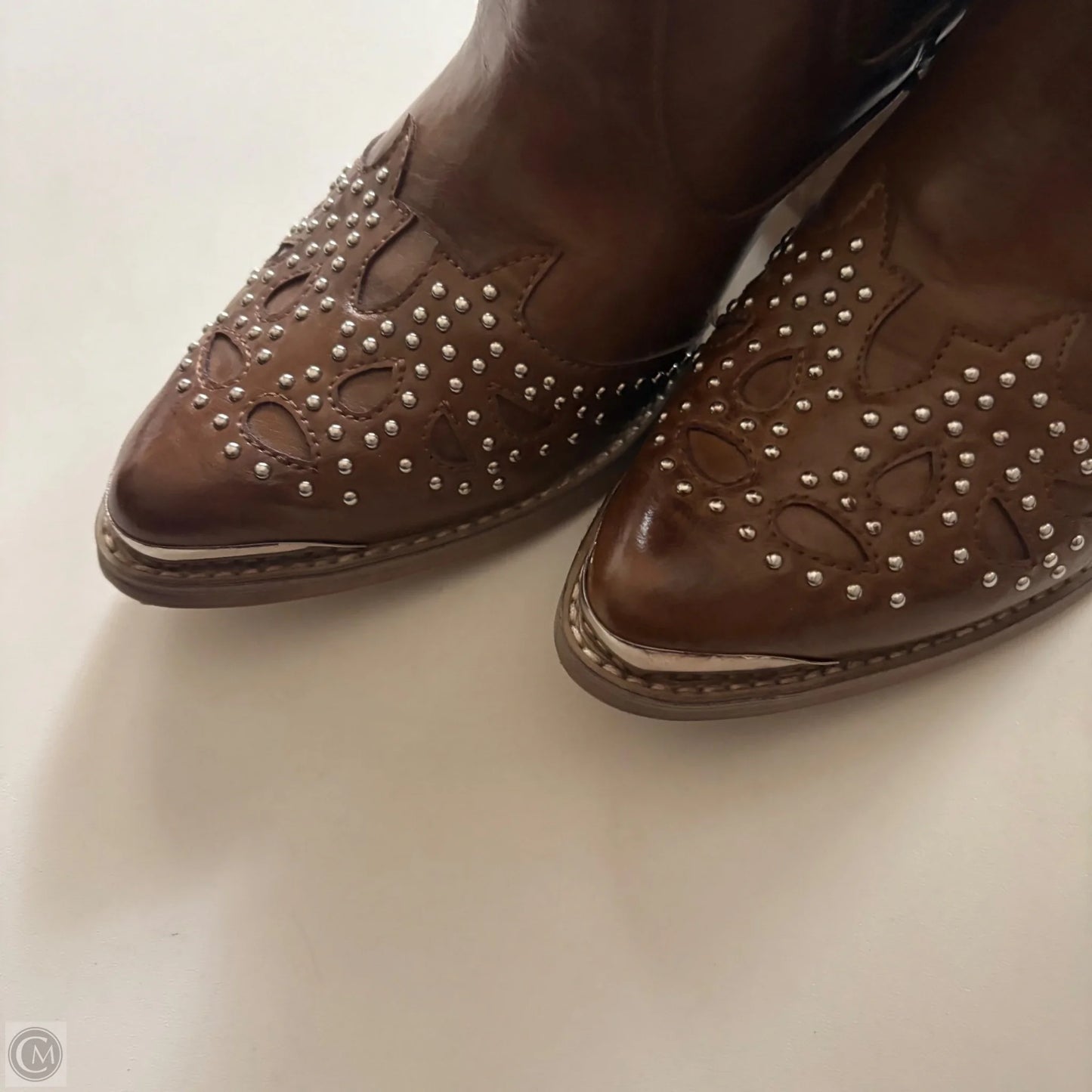 Boots Ankle Heels By Yoki In Brown, Size: 7