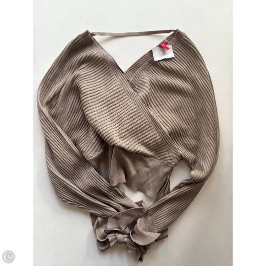 Sweater By Guess In Taupe, Size: L