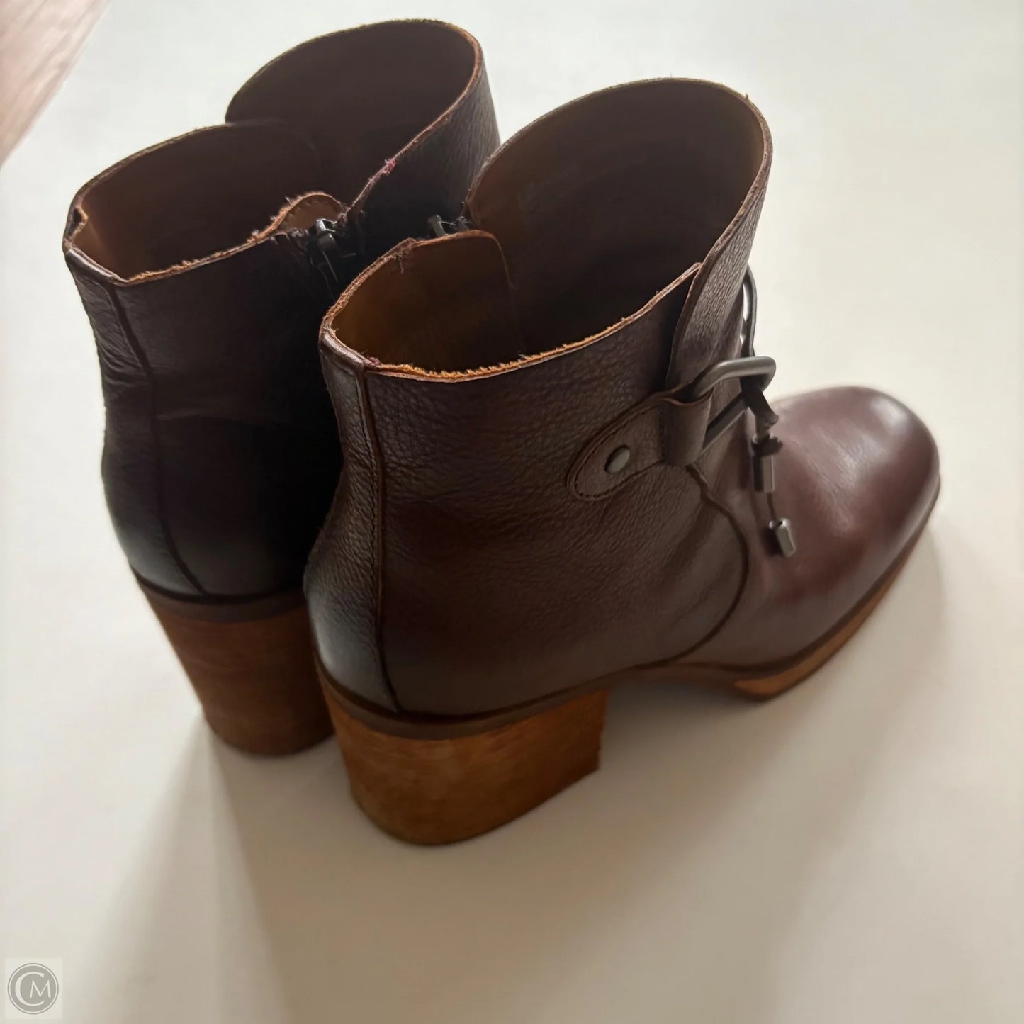 Boots Ankle Heels By Korks In Brown, Size: 8.5