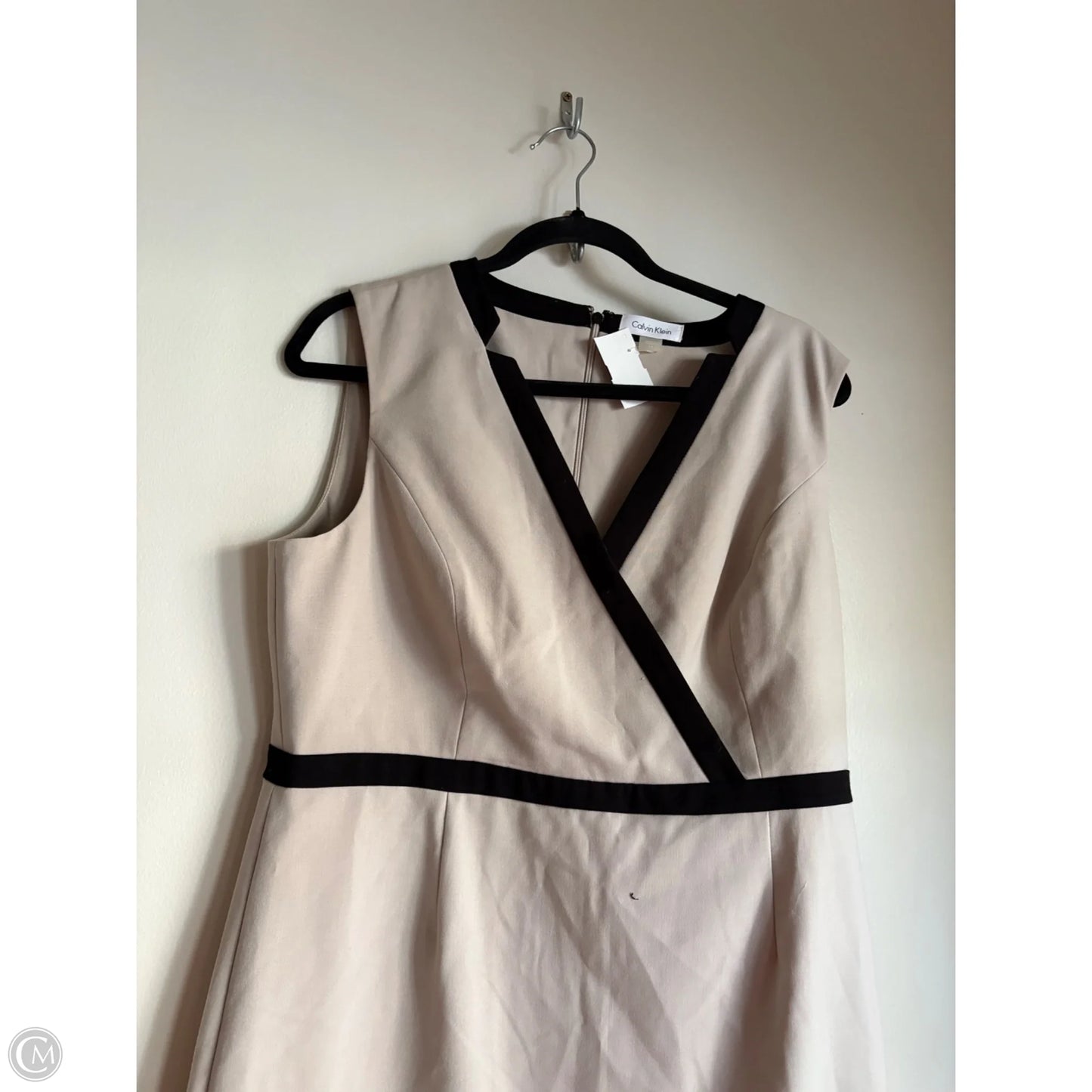 Dress Work By Calvin Klein In Taupe, Size: L