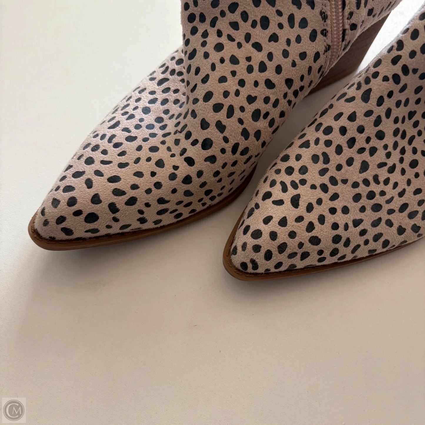 Boots Ankle Heels By Cmc In Animal Print, Size: 9