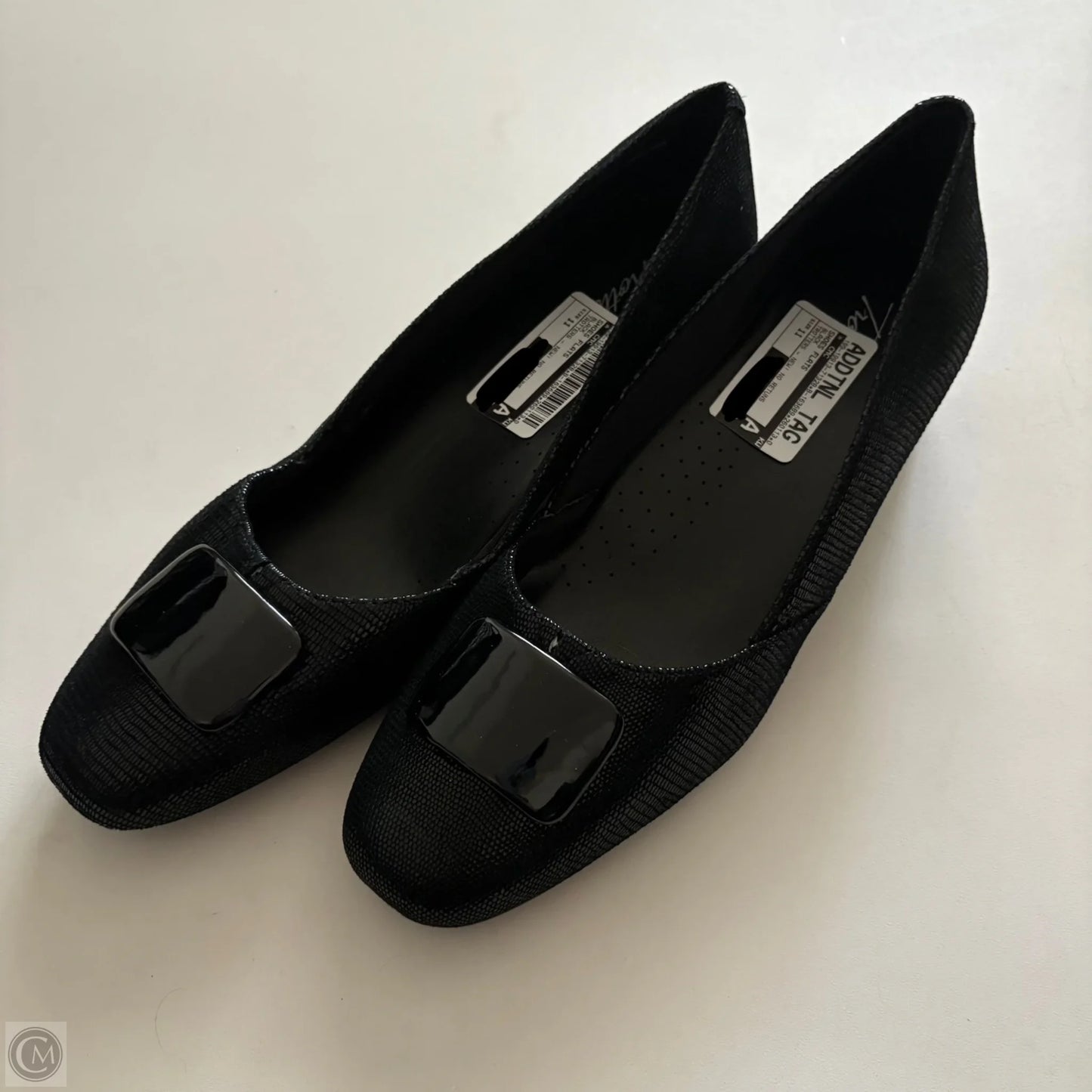 Shoes Flats By TROTTERS In Black, Size: 11