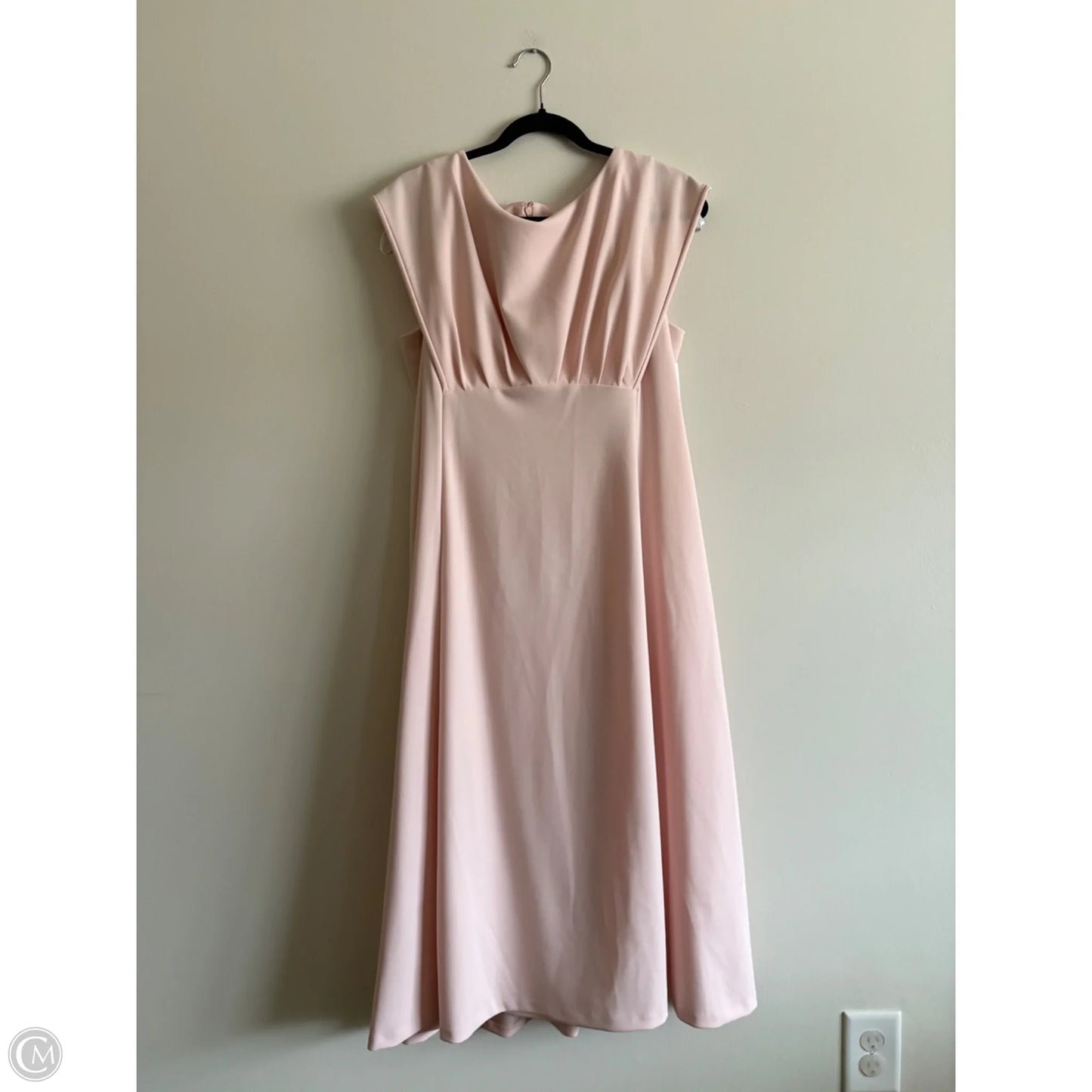 Dress Party Midi By Calvin Klein In Pink, Size: Xl