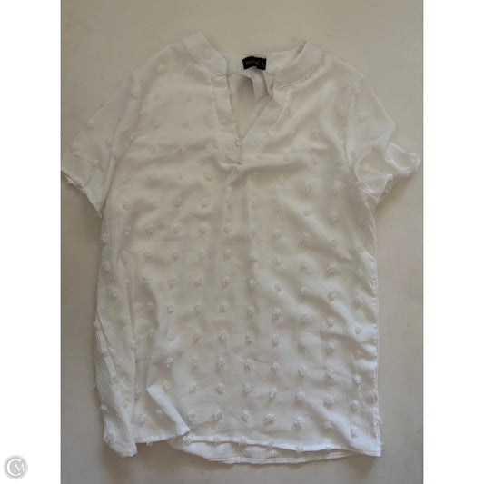 Blouse Short Sleeve By Fantaslook In White, Size: L