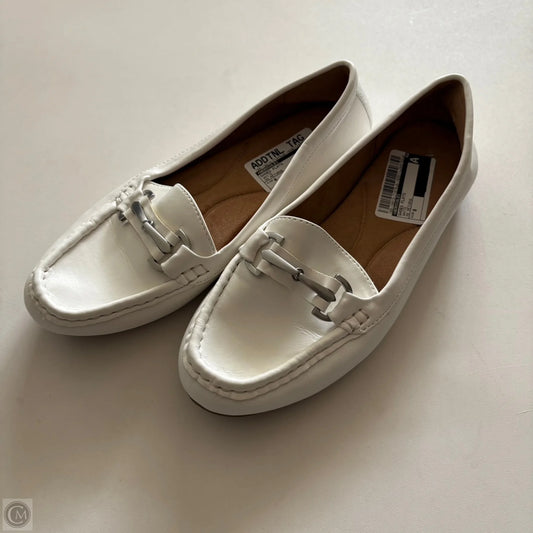 Shoes Flats By Aerosoles In White, Size: 8