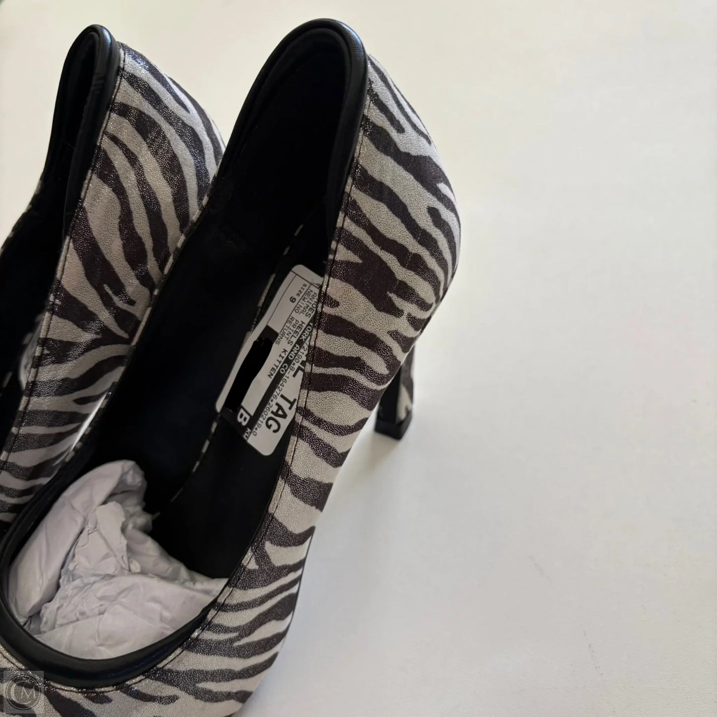 Shoes Heels Kitten By New York And Co In Animal Print, Size: 9