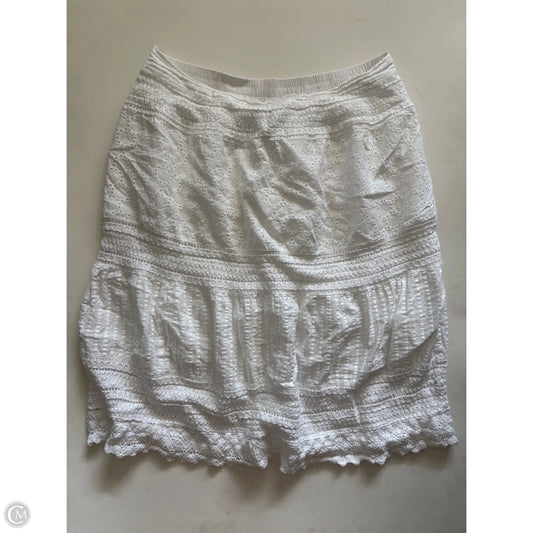Skirt Mini & Short By Clothes Mentor In White, Size: L