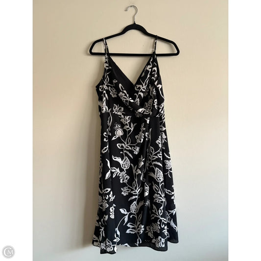 Dress Casual Midi By Express In Black, Size: M