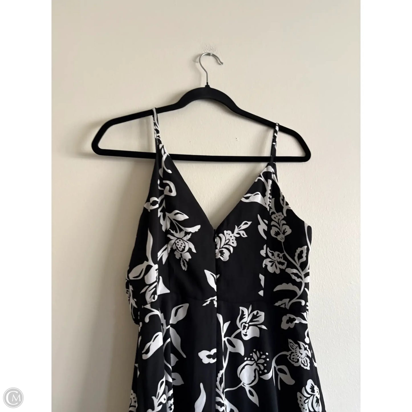 Dress Casual Midi By Express In Black, Size: M