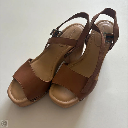 Shoes Heels Block By Universal Thread In Brown, Size: 8.5