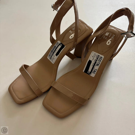 Shoes Heels Block By Mix No 6 In Tan, Size: 10