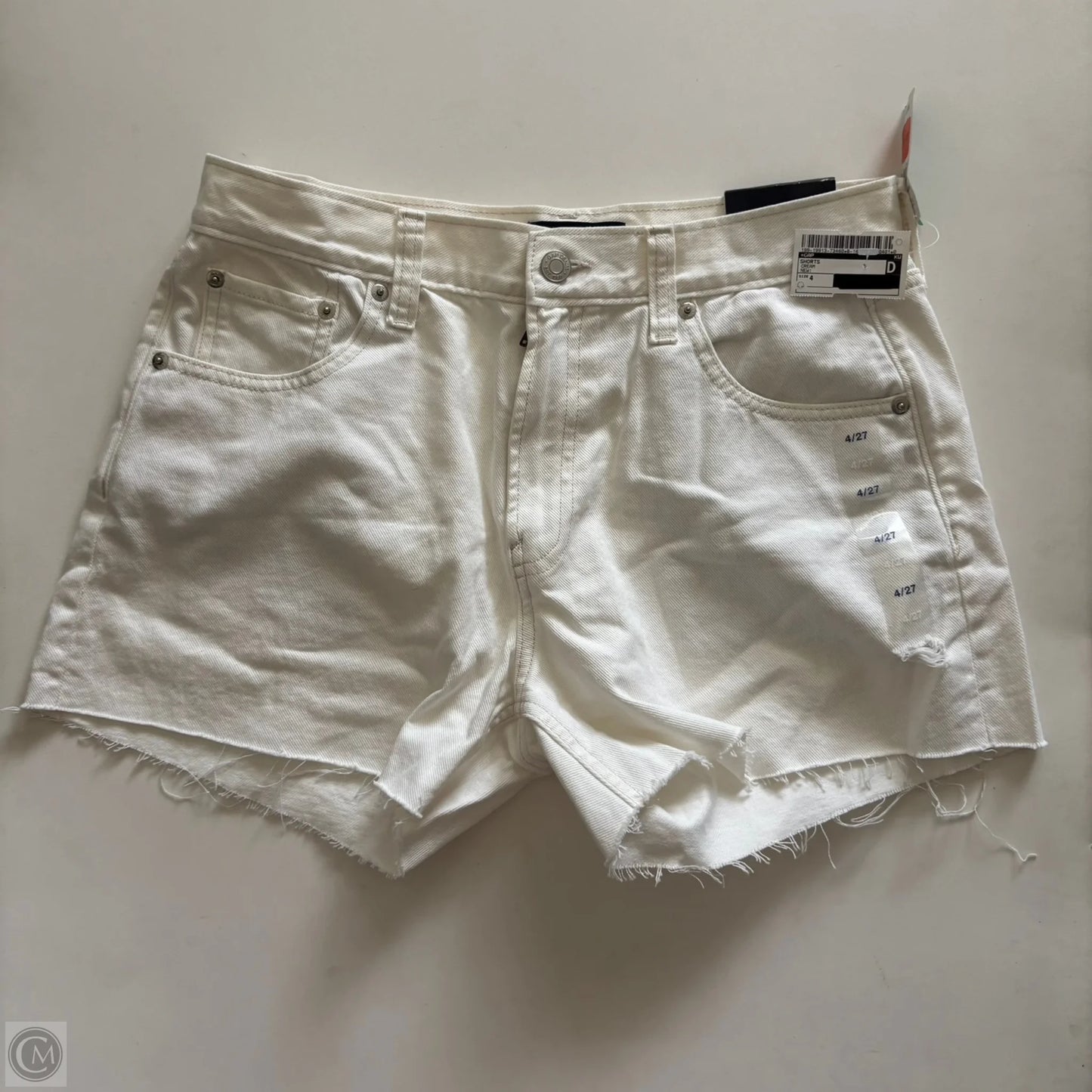 Shorts By Gap In Cream, Size: 4