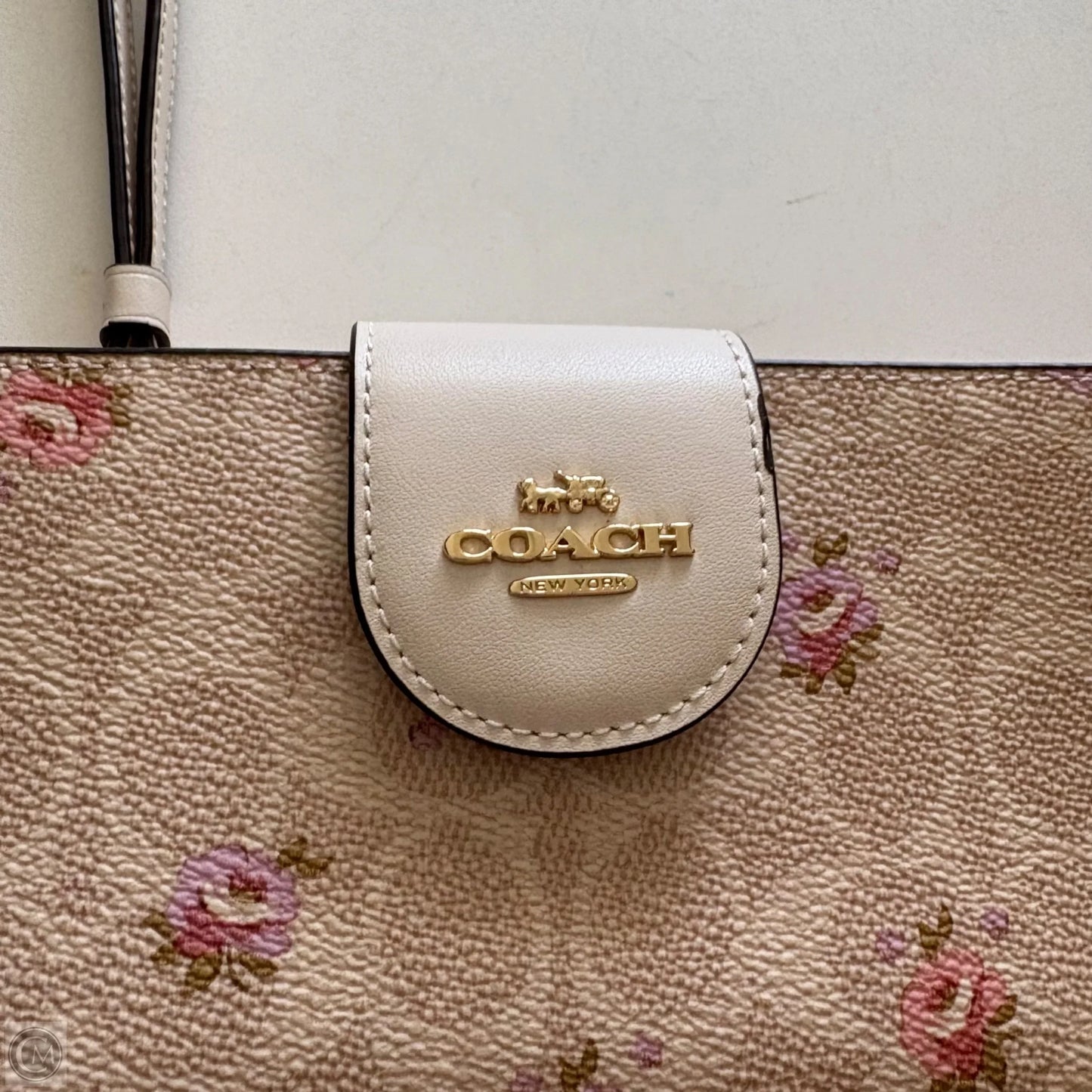 Wristlet Designer By Coach, Size: Large