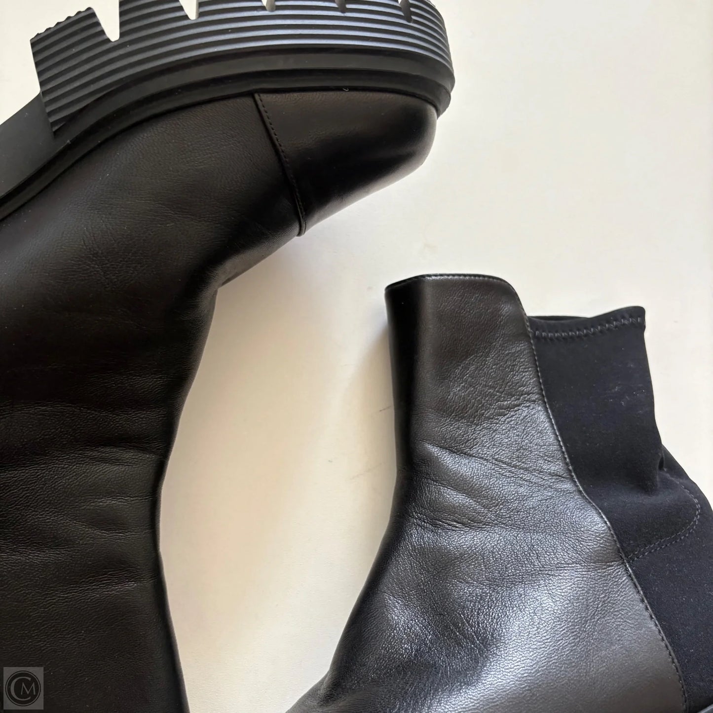 Boots Designer By Stuart Weitzman In Black, Size: 8