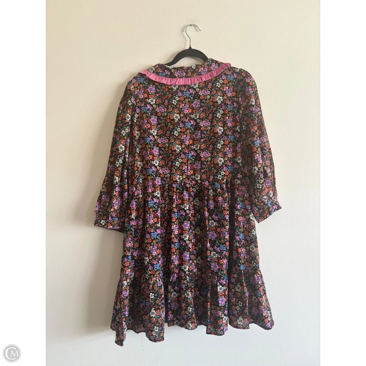 Dress Casual Short By Entro In Floral Print, Size: M