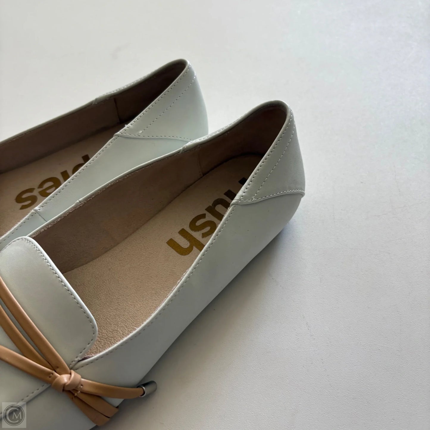 Shoes Flats By Hush Puppies In White, Size: 7.5