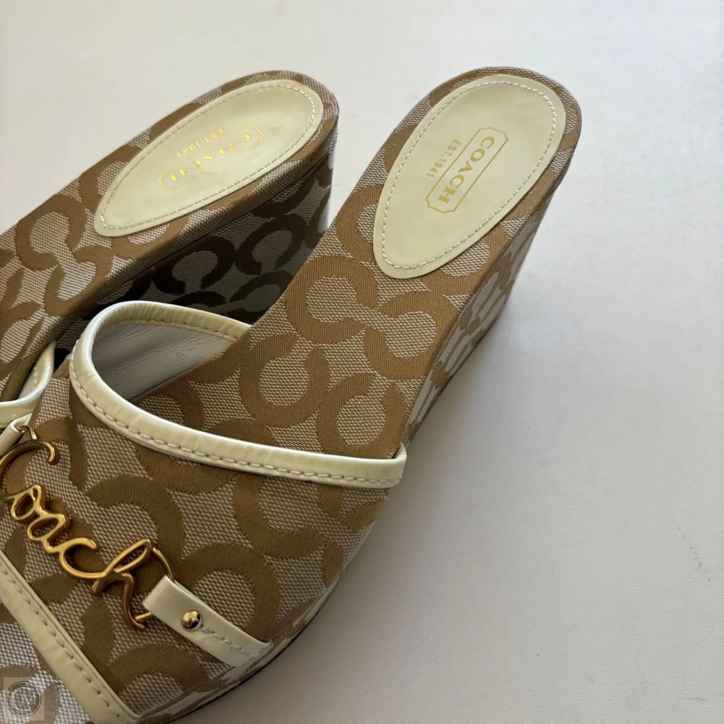 Shoes Designer By Coach In Tan, Size: 10