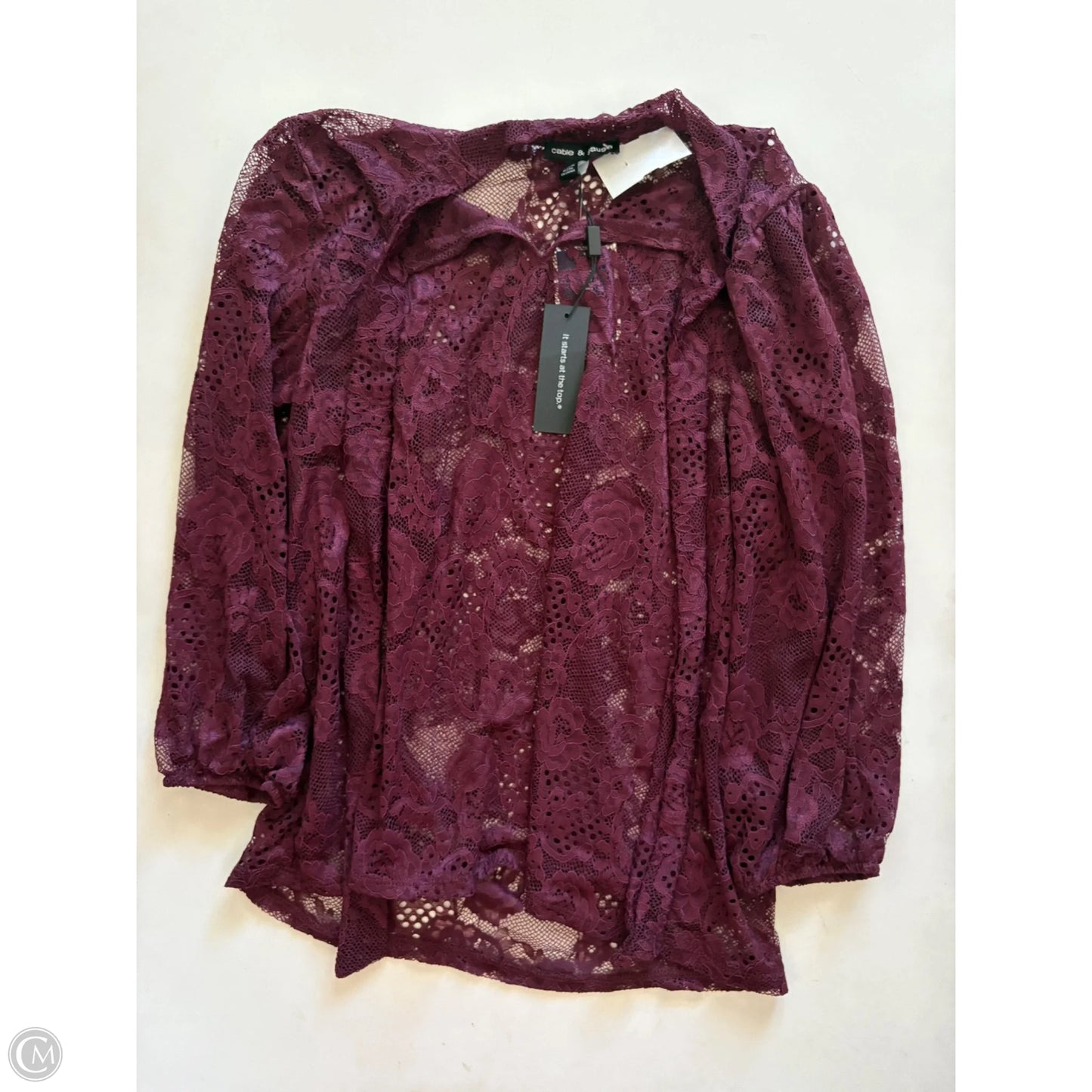Top Long Sleeve By Cable And Gauge In Maroon, Size: M