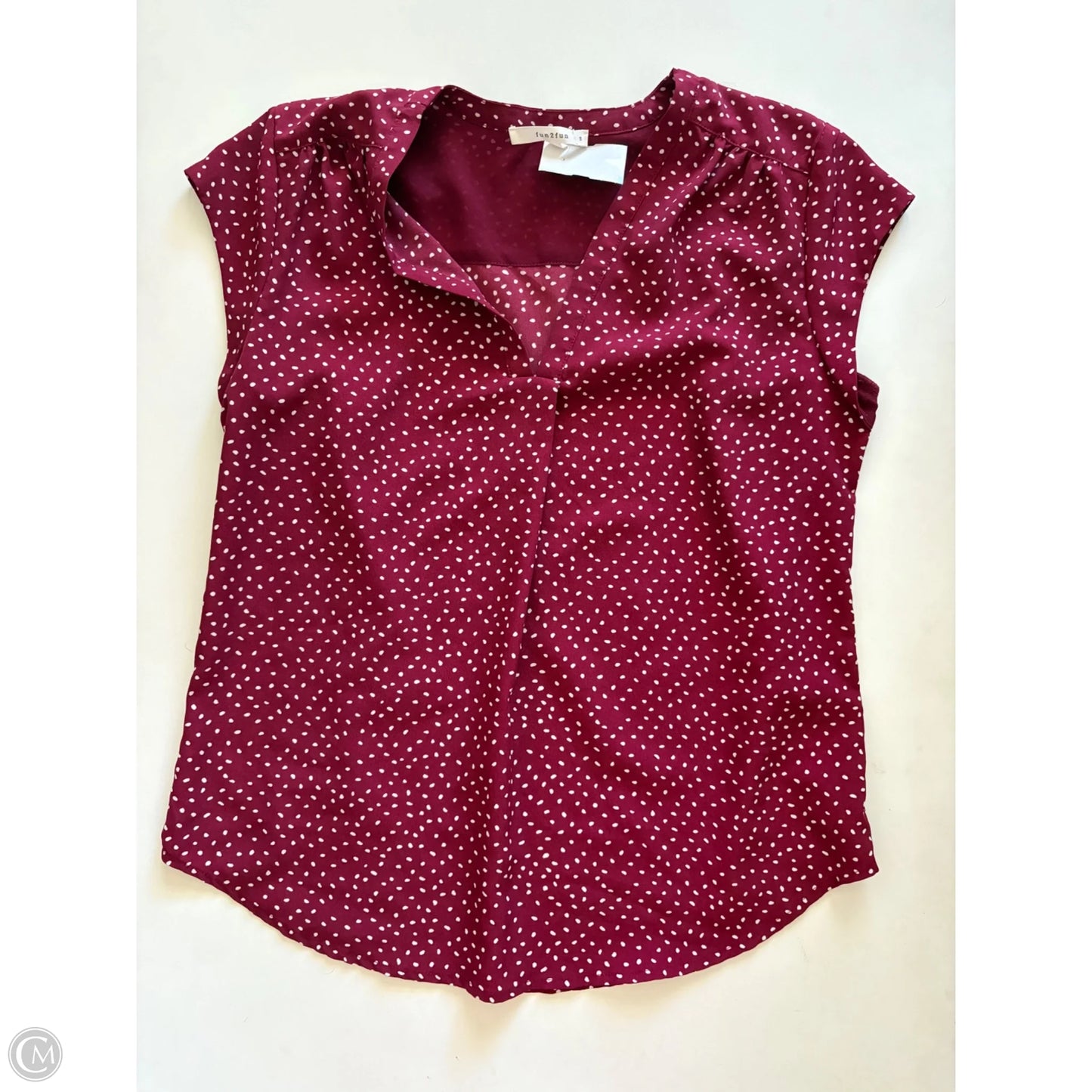 Blouse Short Sleeve By Fun 2 Fun In Red, Size: S