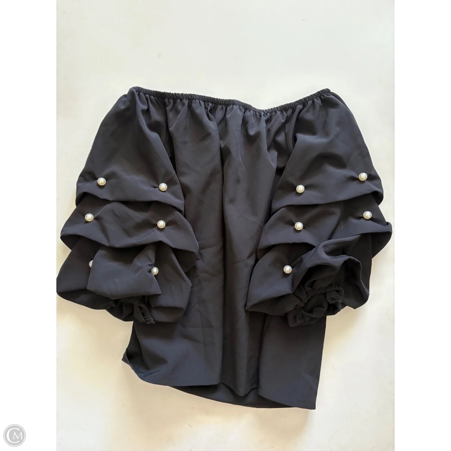Top Short Sleeve By Cece In Black, Size: M