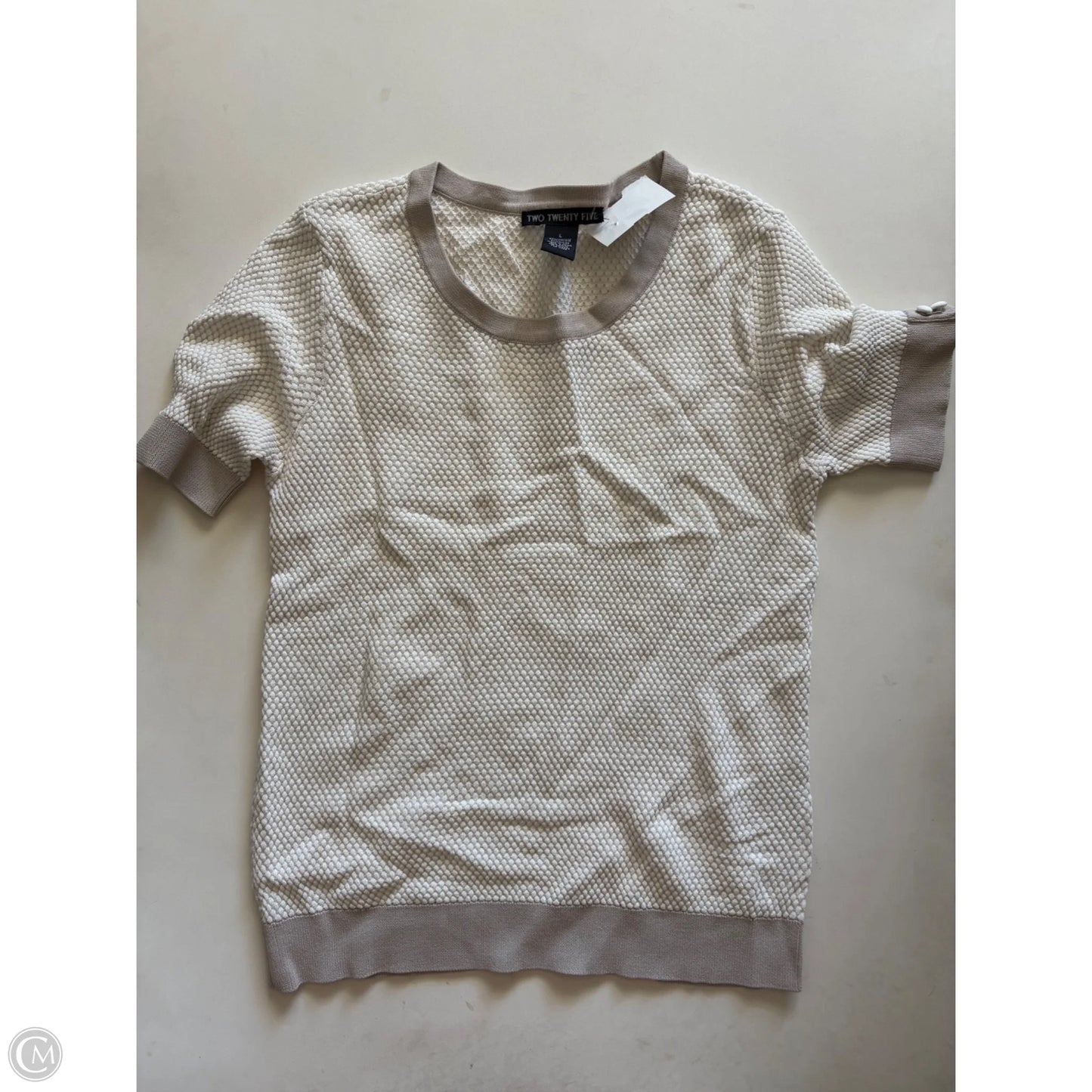 Sweater Short Sleeve By Two Twenty Five In Cream, Size: L