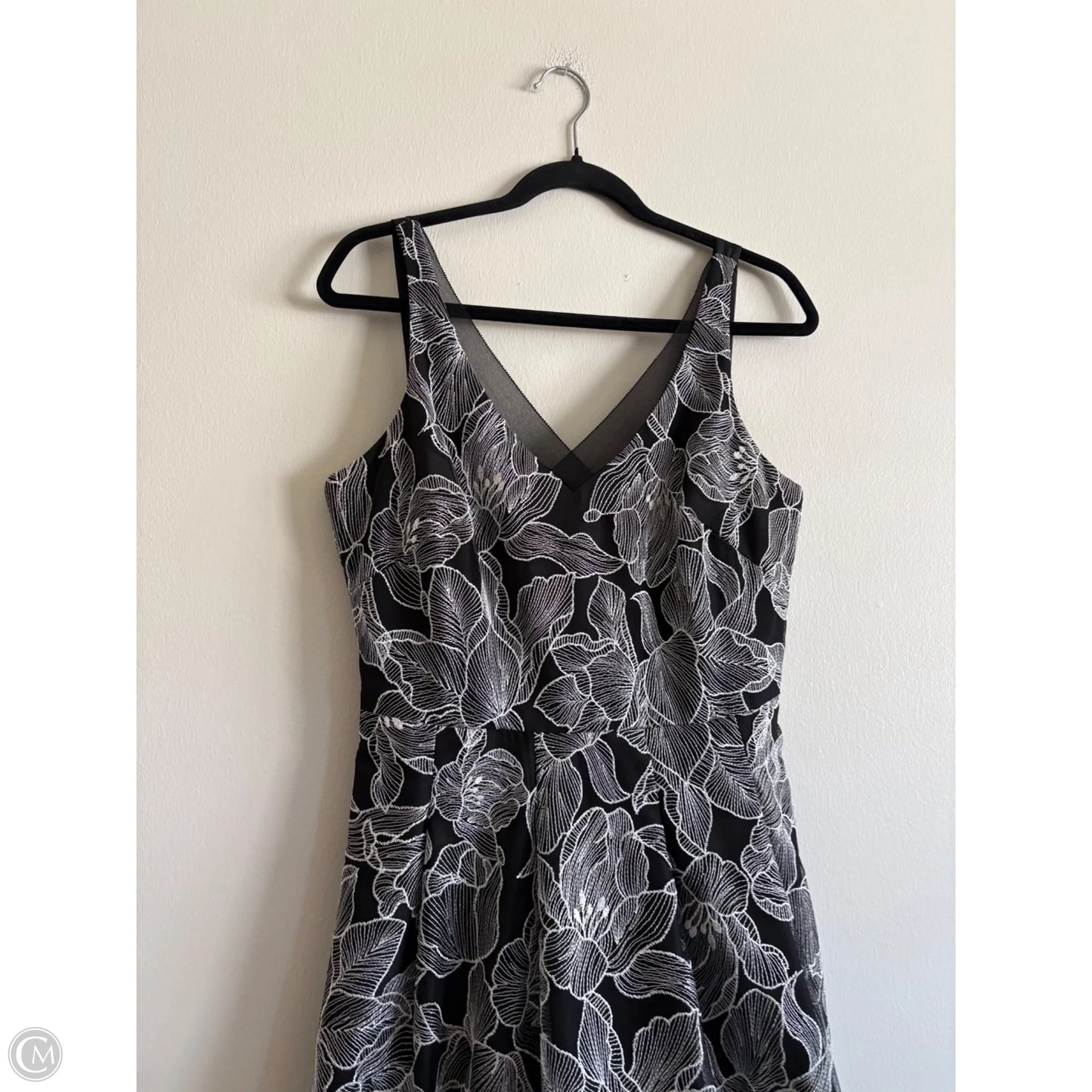Dress Party Midi By White House Black Market In Black, Size: 8