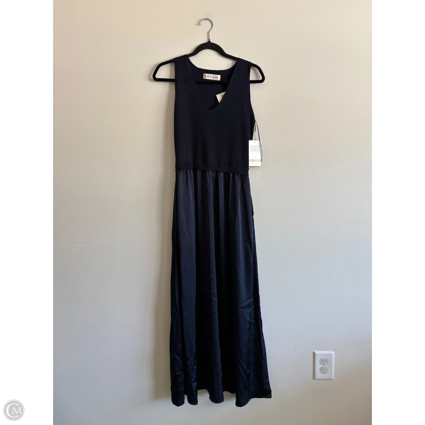 Dress Casual Maxi By Taylor In Navy, Size: S