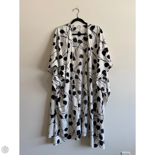 Kimono By A New Day In Black & White, Size: Osfm