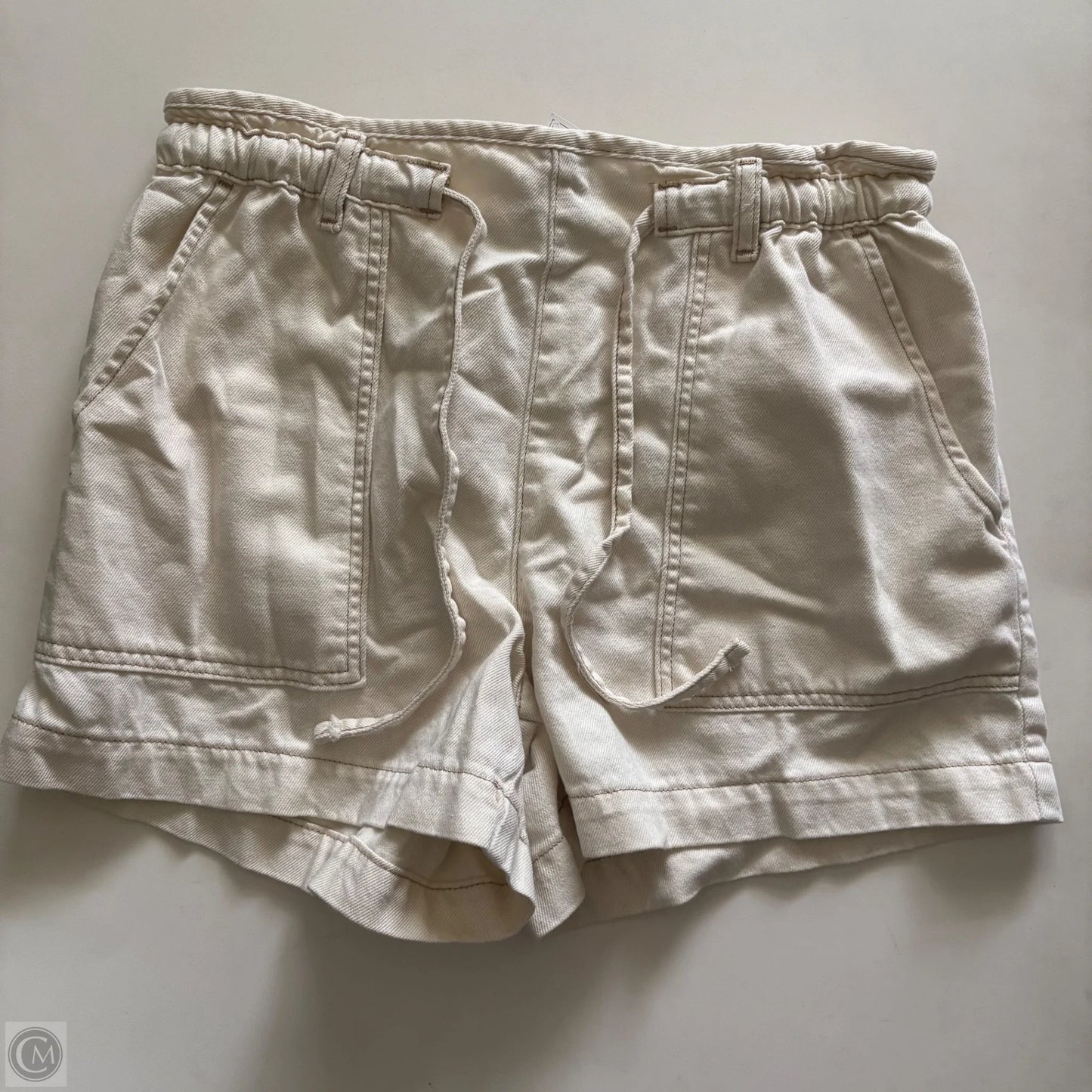 Shorts By Time And Tru In Cream, Size: L