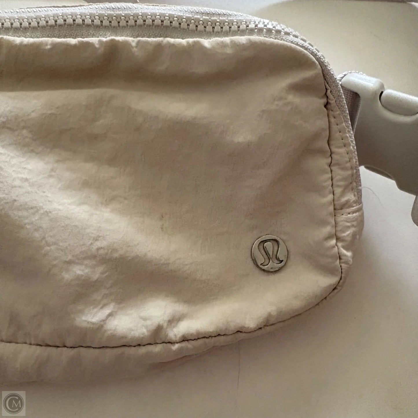 Handbag By Lululemon, Size: Medium
