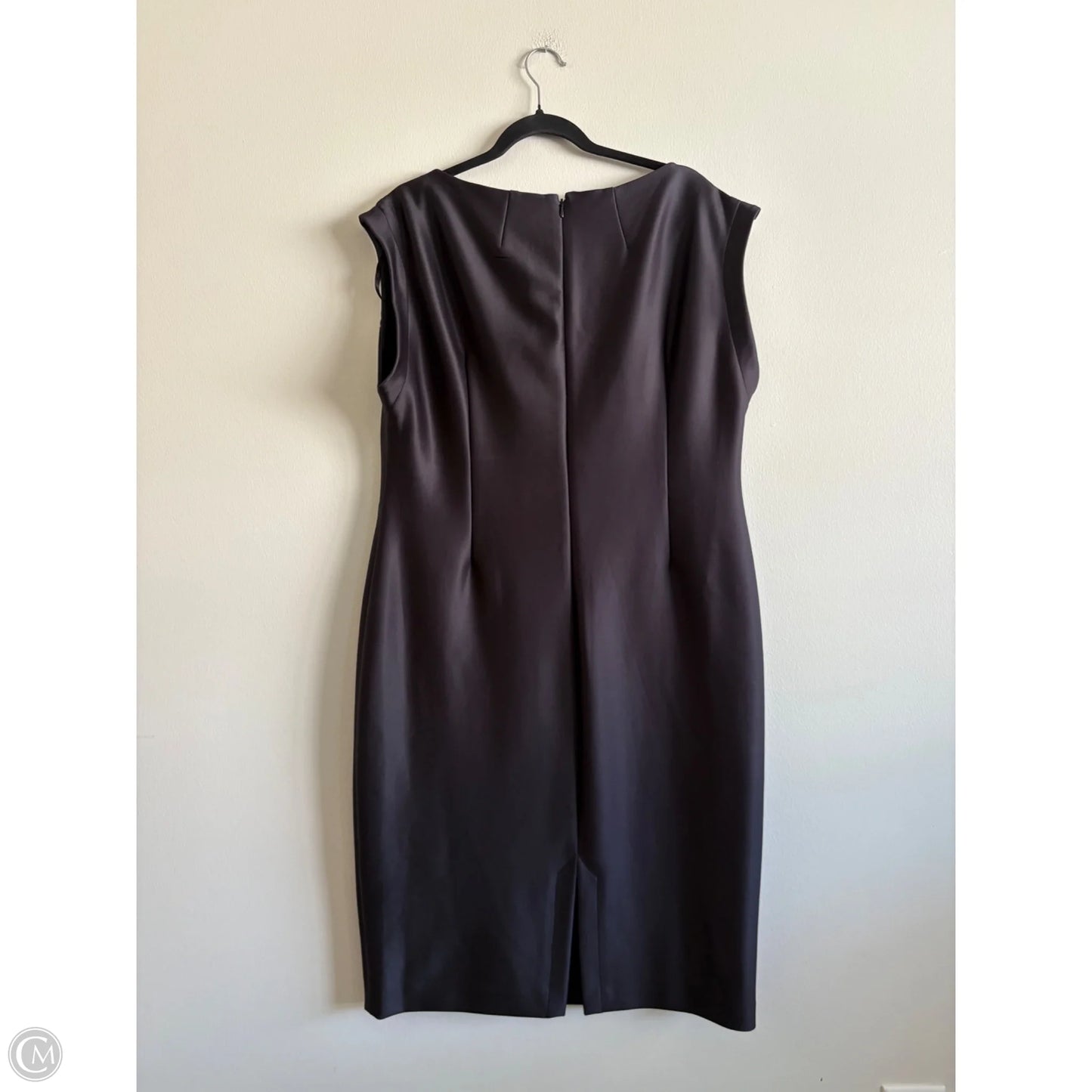 Dress Work By Donna Karan In Black, Size: 16