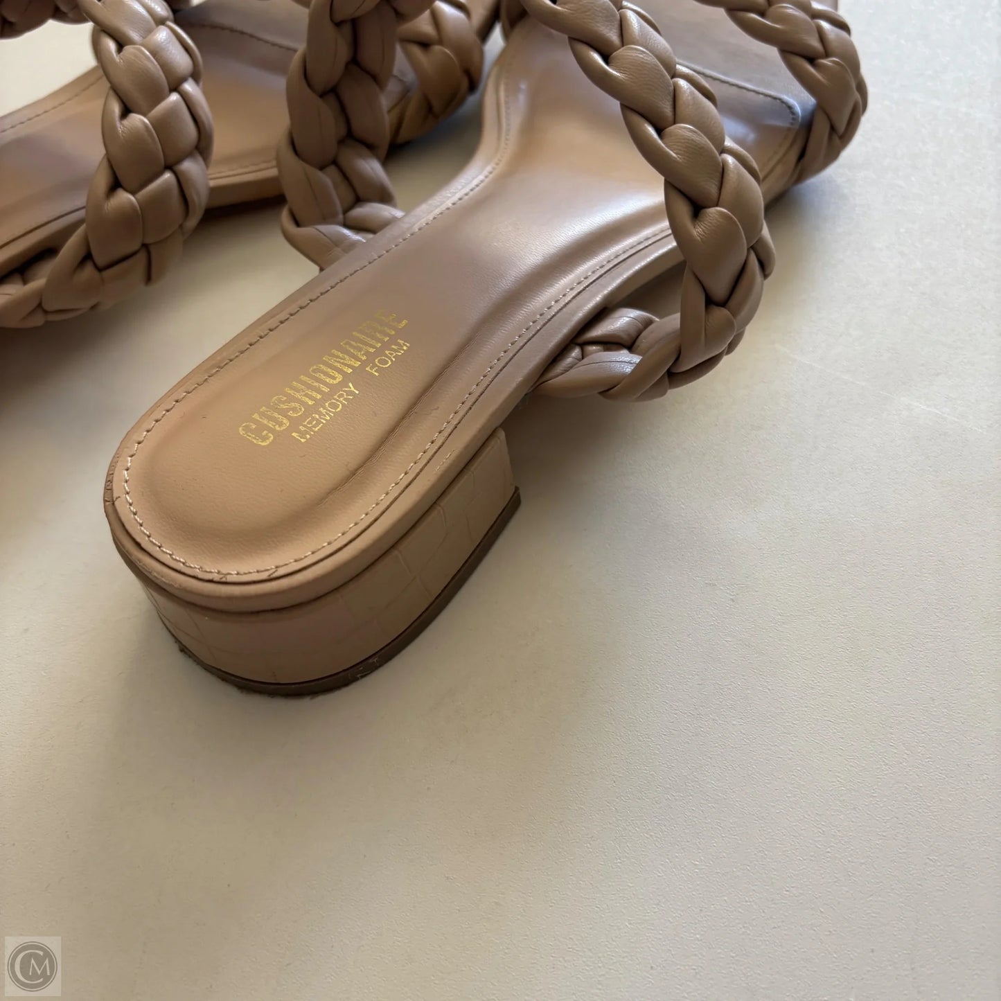 Sandals Flats By Cushionaire In Tan, Size: 9.5