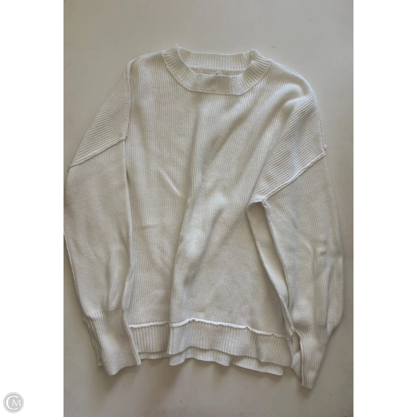 Sweater By Moon And Madison In White, Size: L
