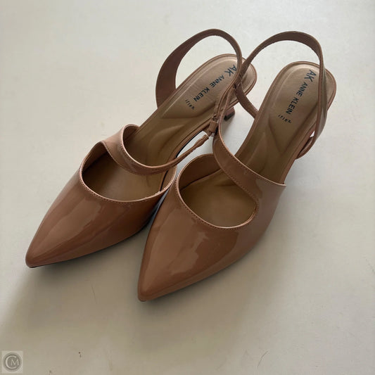 Shoes Heels Kitten By Anne Klein In Tan, Size: 10