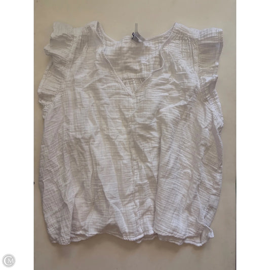 Top Short Sleeve By Old Navy In White, Size: 3x