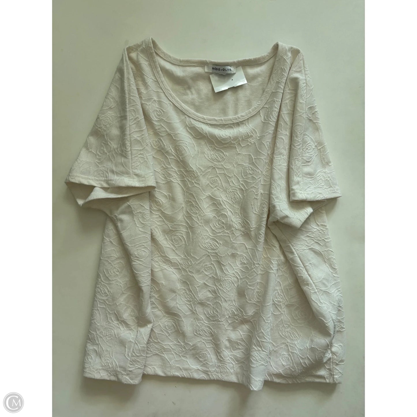 Top Short Sleeve By Rose And Olive In Cream, Size: Xl