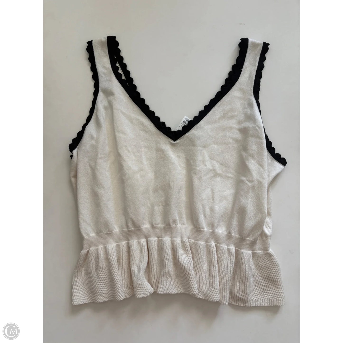 Sweater Short Sleeve By Express In Cream, Size: Xl