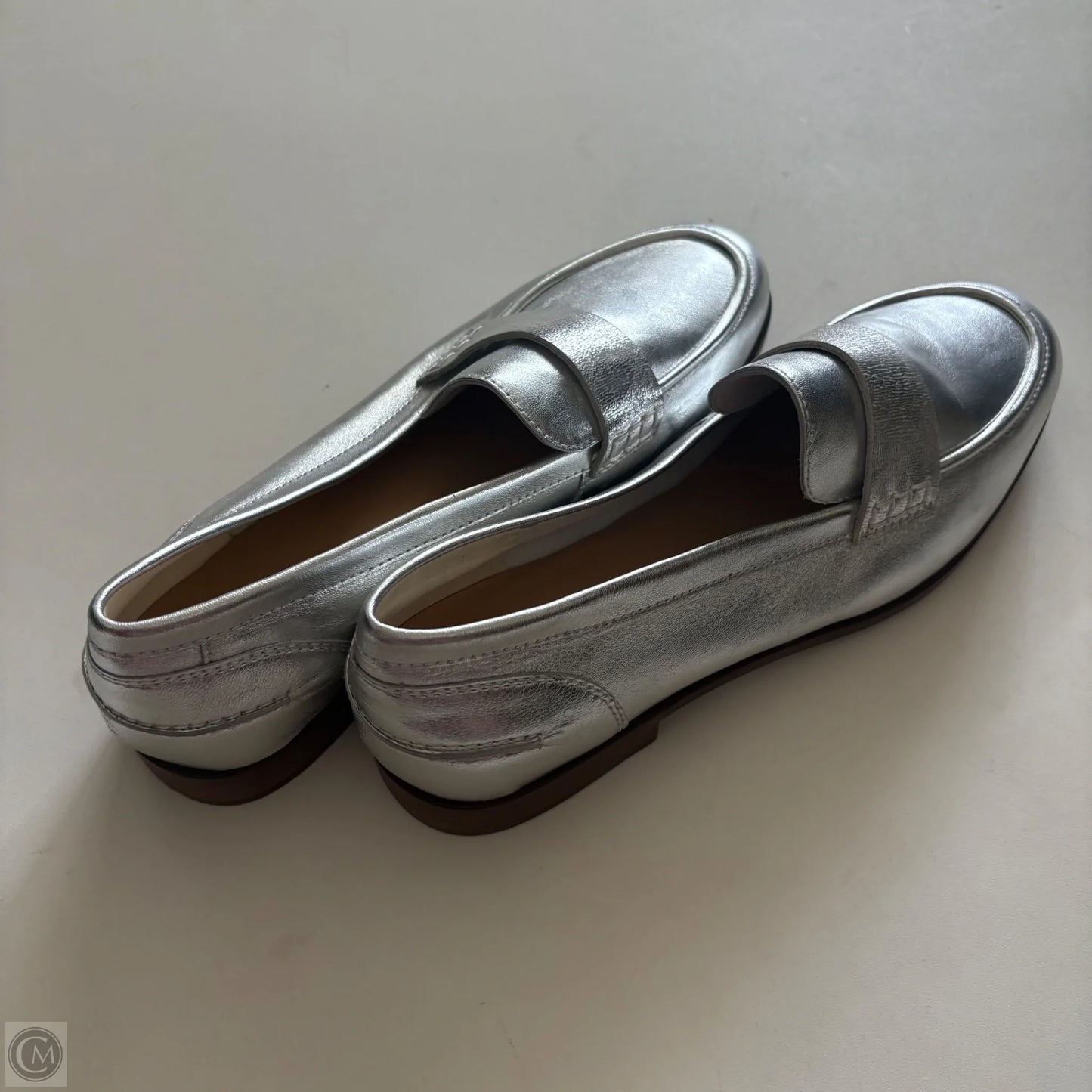 Shoes Flats By Seychelles In Silver, Size: 9