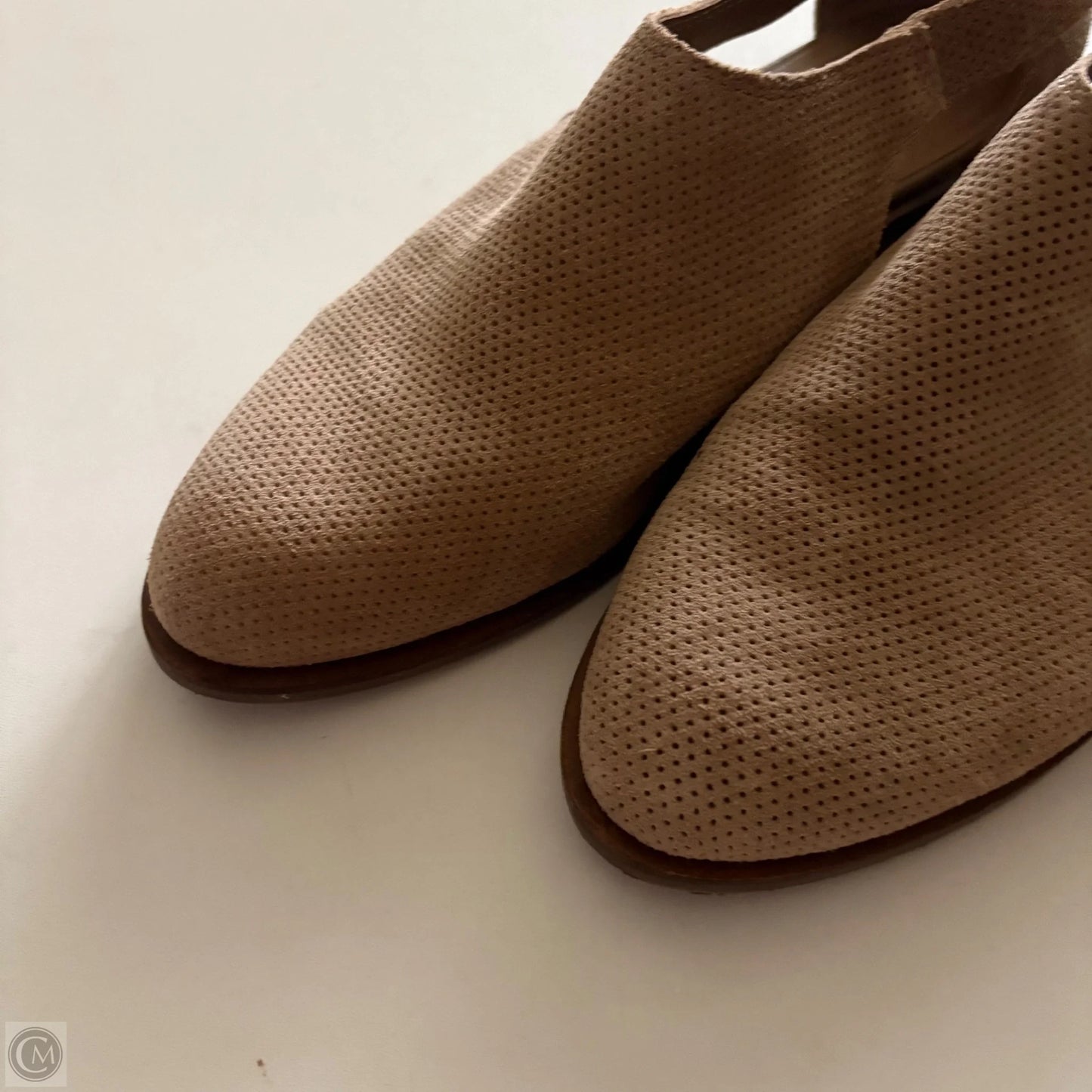 Shoes Heels Block By Crown Vintage In Tan, Size: 7.5
