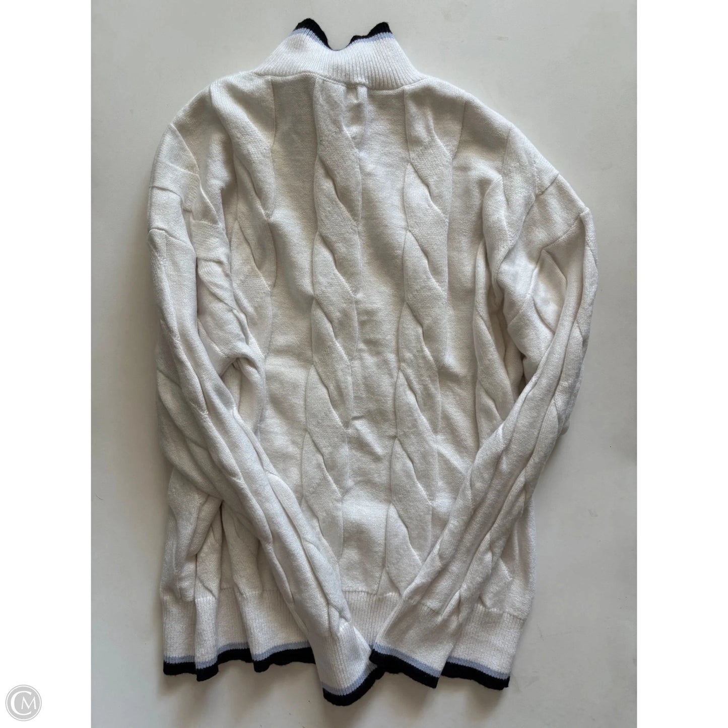 Sweater By Zesica In White, Size: M