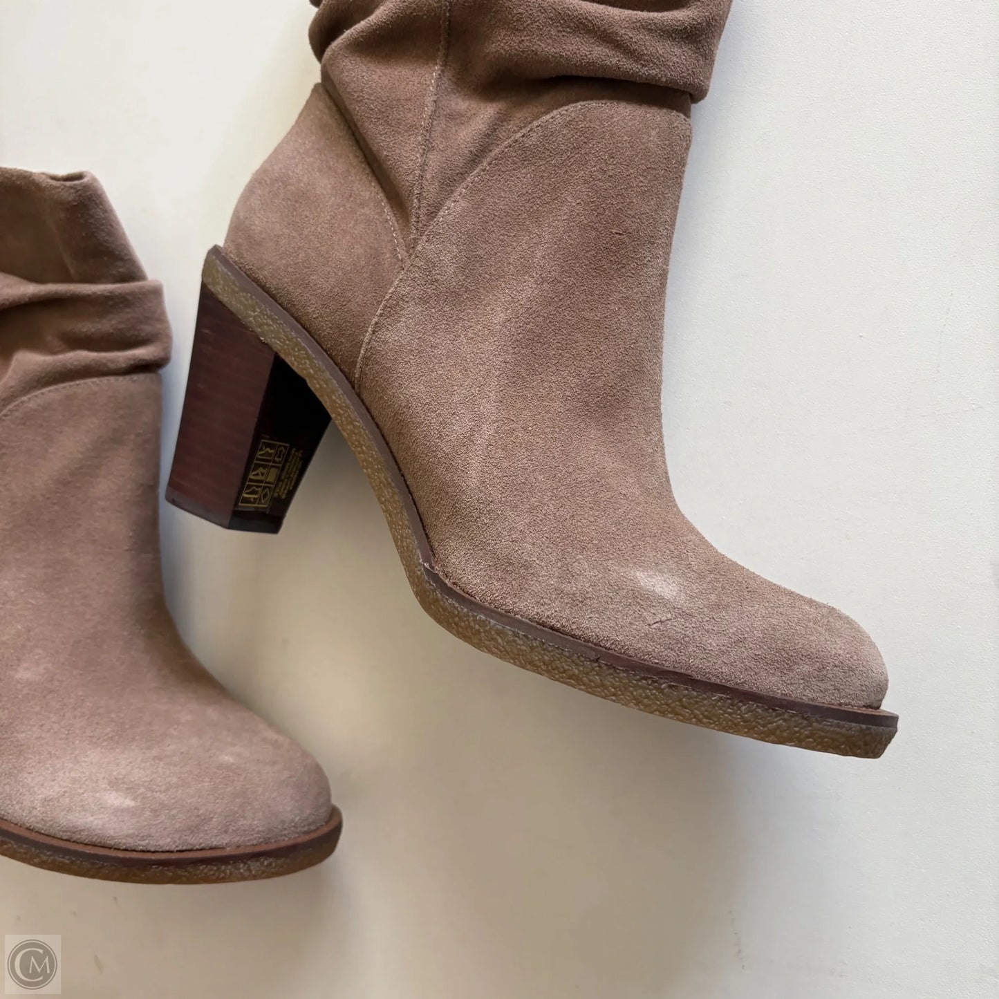 Boots Ankle Heels By Vince Camuto In Tan, Size: 8