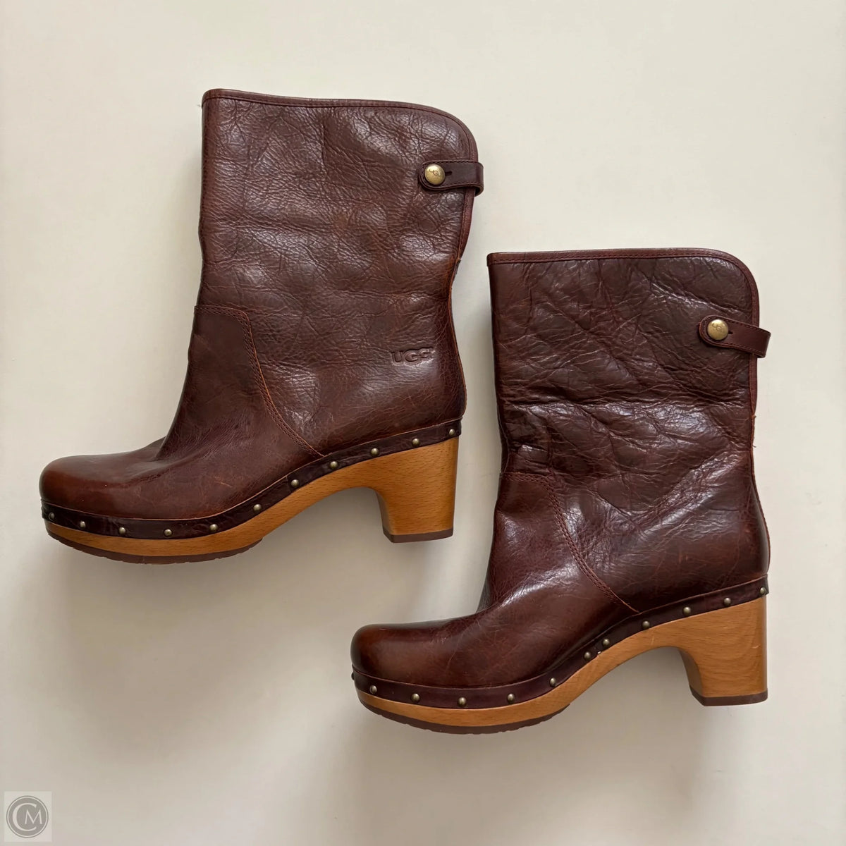 Boots Designer By Ugg In Brown, Size: 8